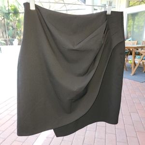 Trina Turk, Scalloped, Size Zipper, Lined Skirt, Size 8, Made In The USA